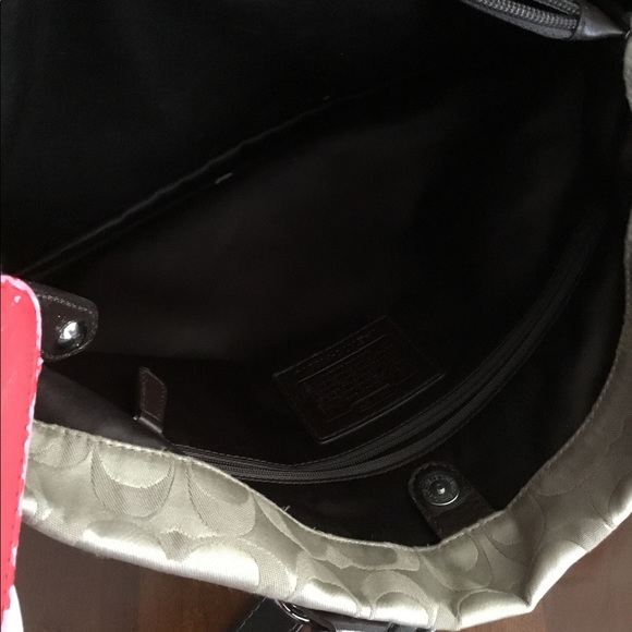 COACH PURSE - Picture 7 of 10